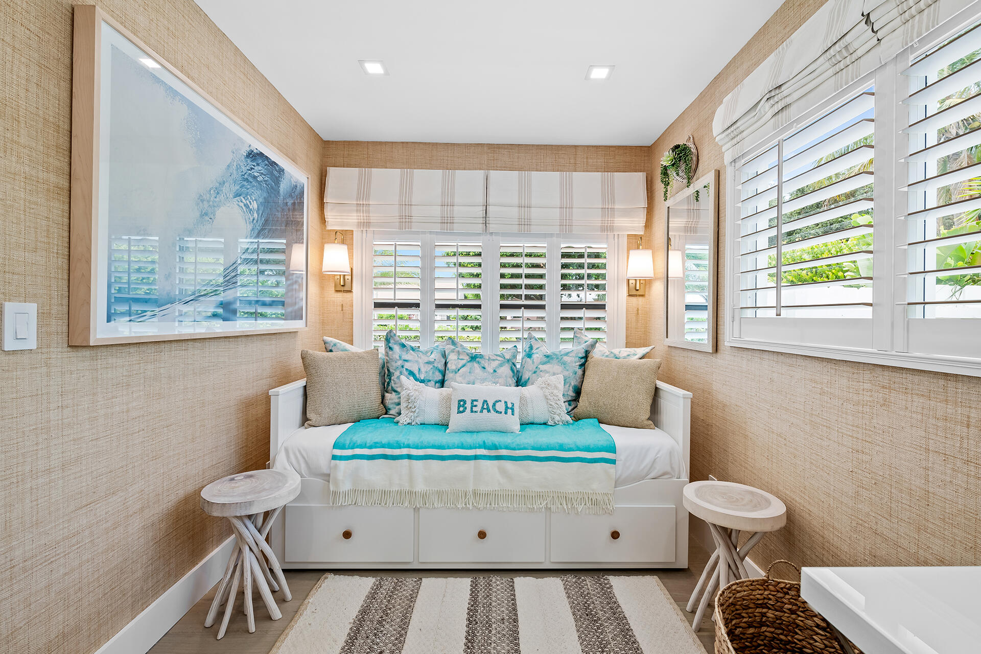 337 Orange Way