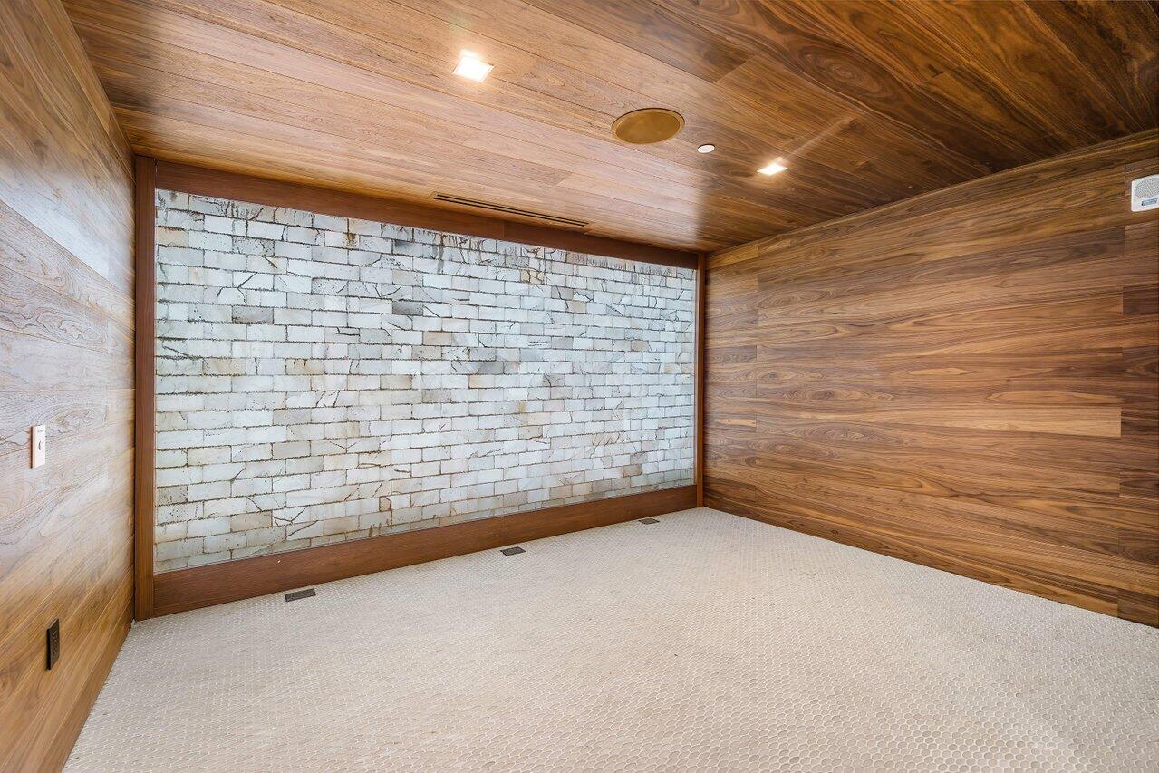 220 SE Mizner Boulevard 506