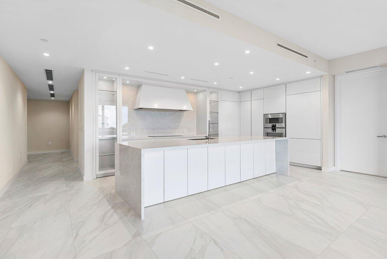 220 SE Mizner Boulevard 506