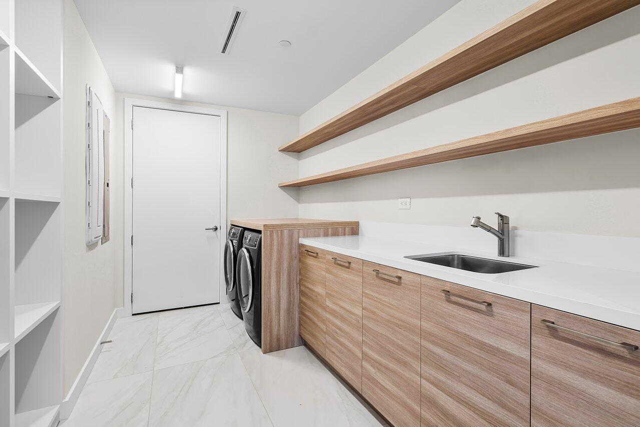 220 SE Mizner Boulevard 506