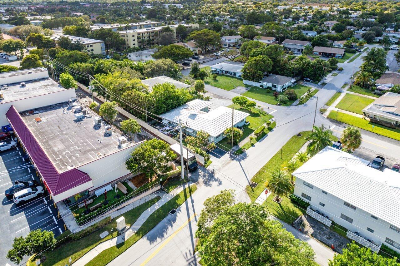 262 SE 9 Avenue 1-4