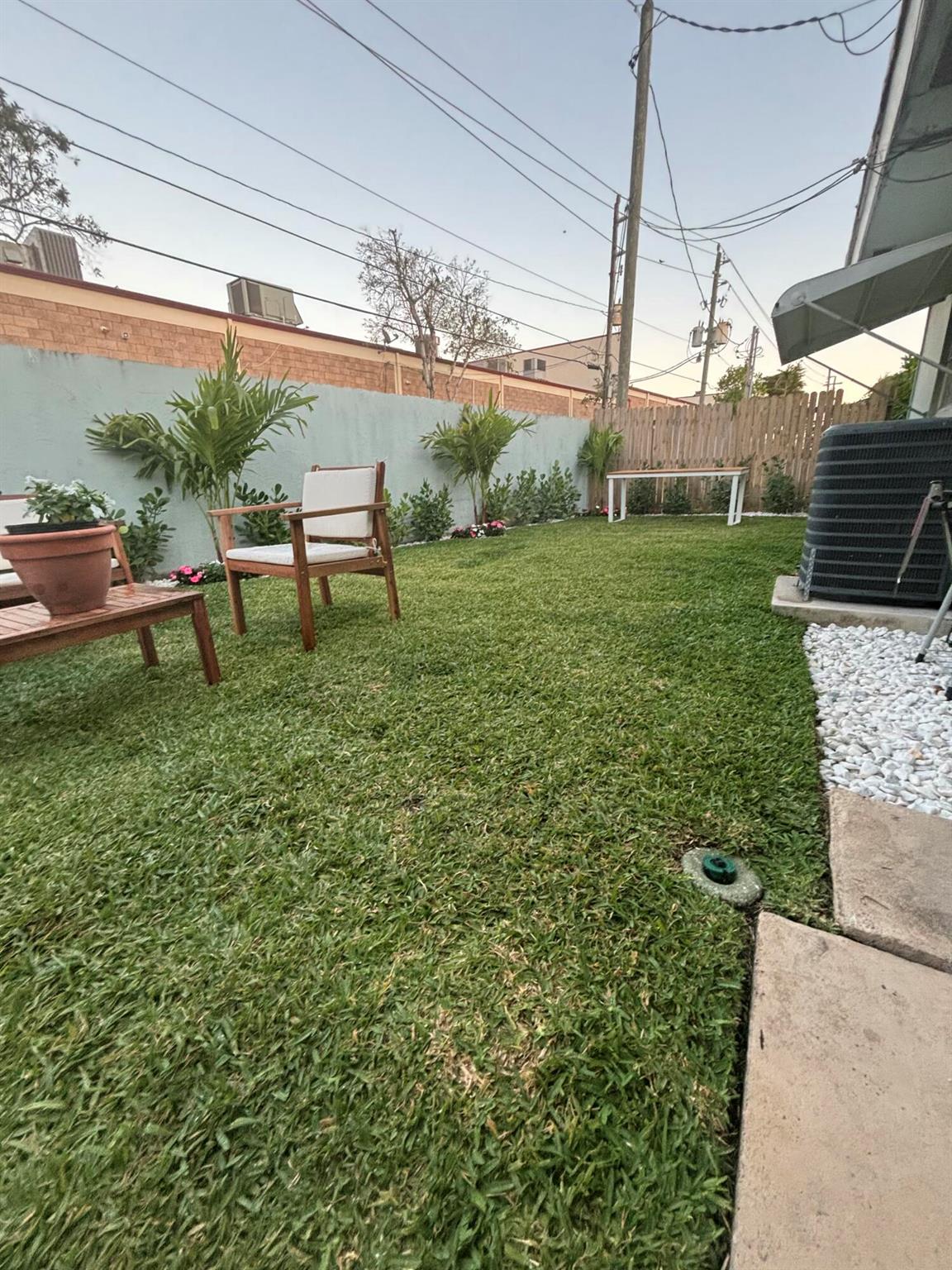262 SE 9 Avenue 1-4