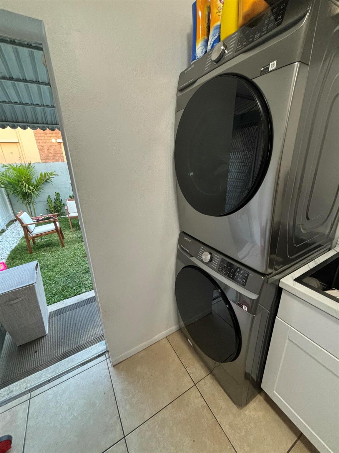 262 SE 9 Avenue 1-4