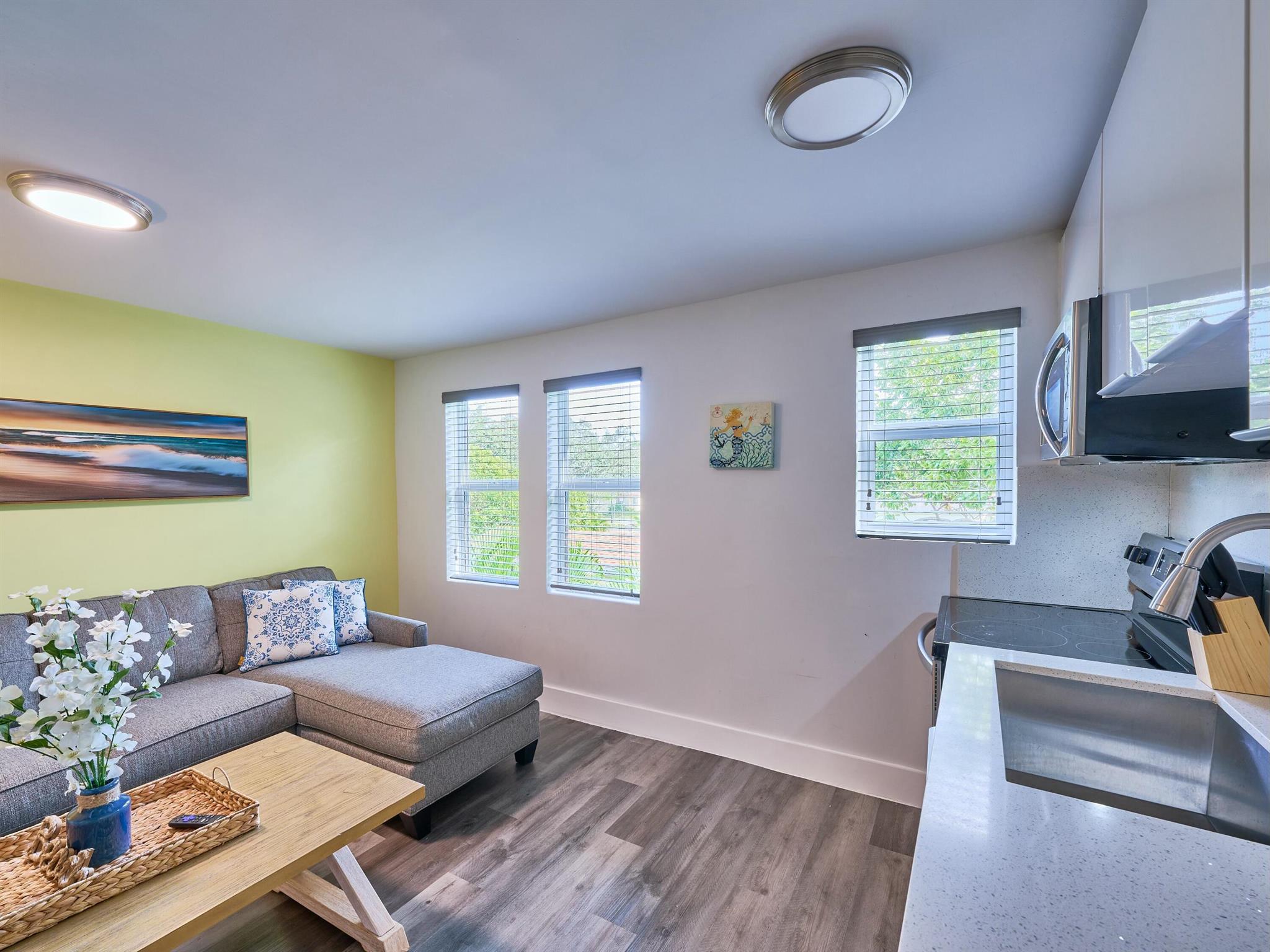 2020 Washington Street Units 1-8