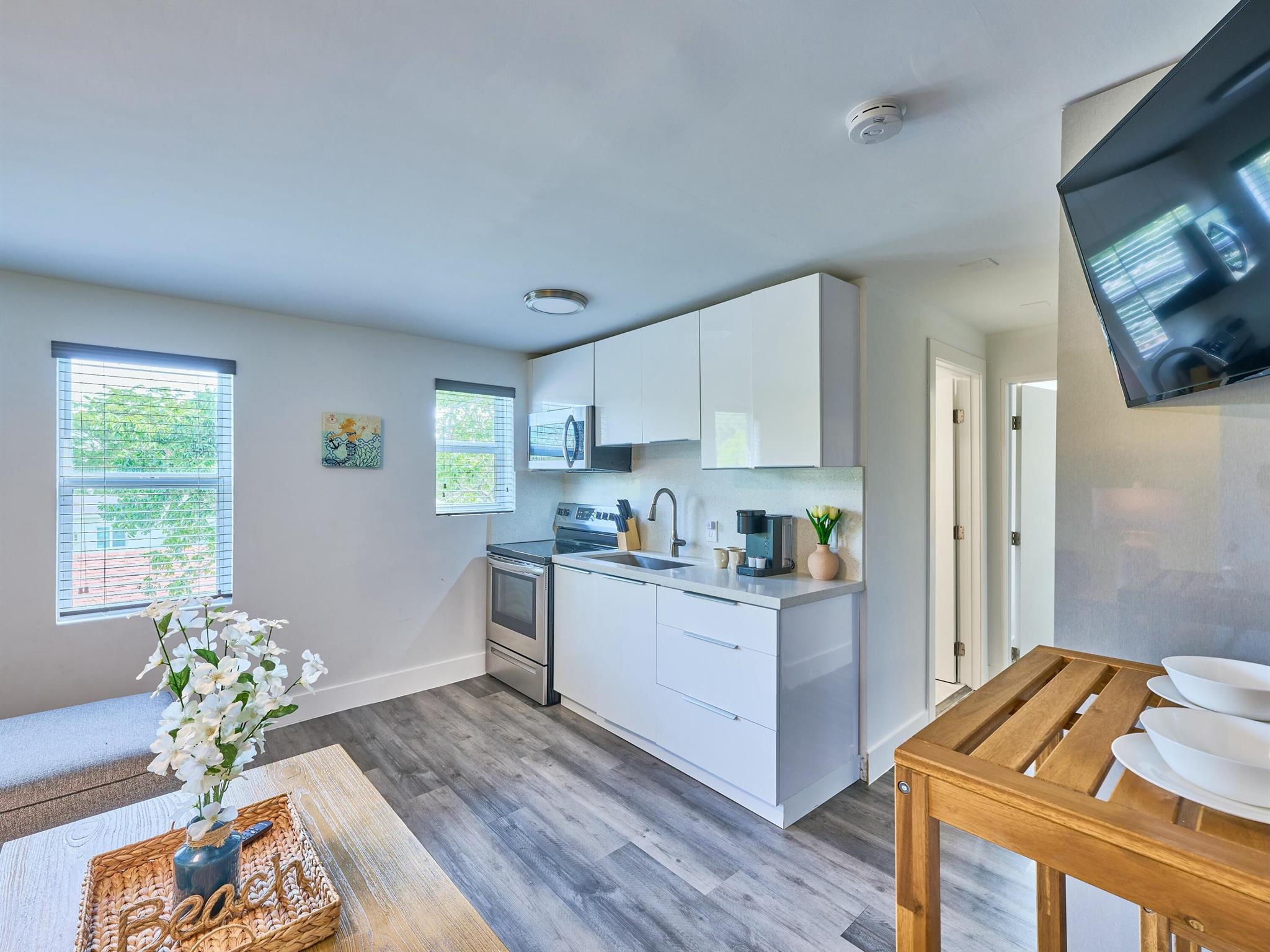 2020 Washington Street Units 1-8