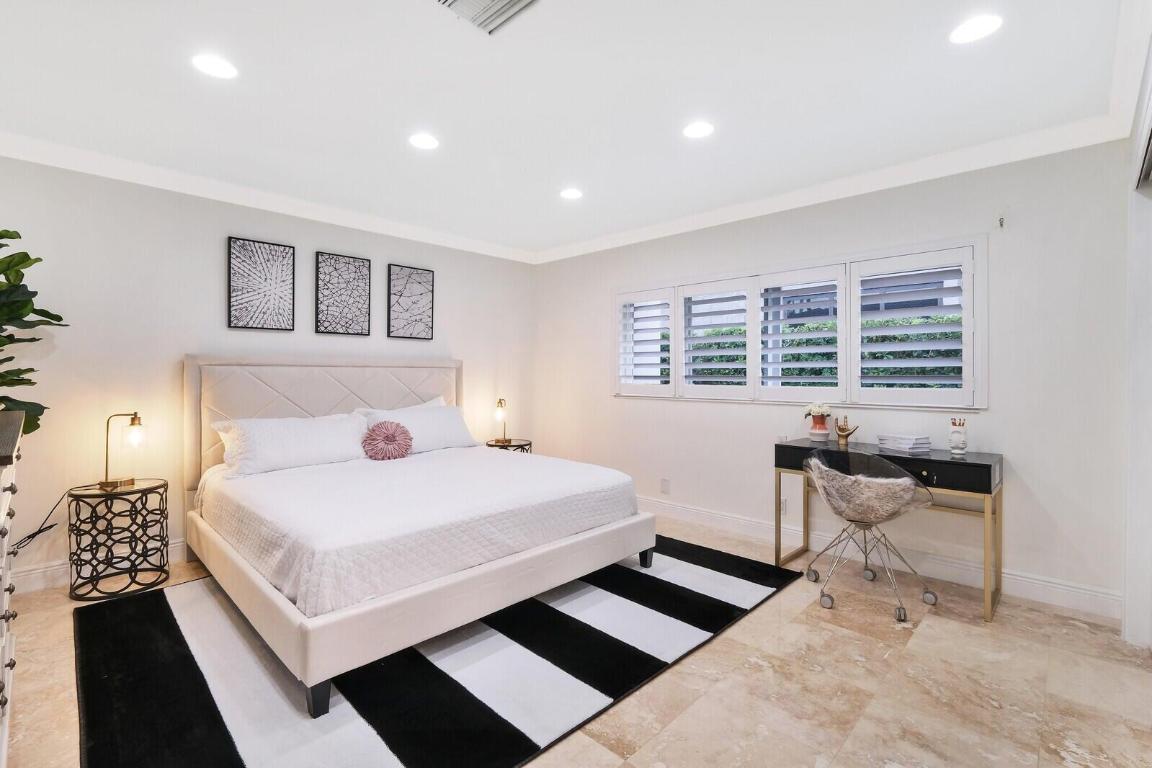 2875 Spanish River Road