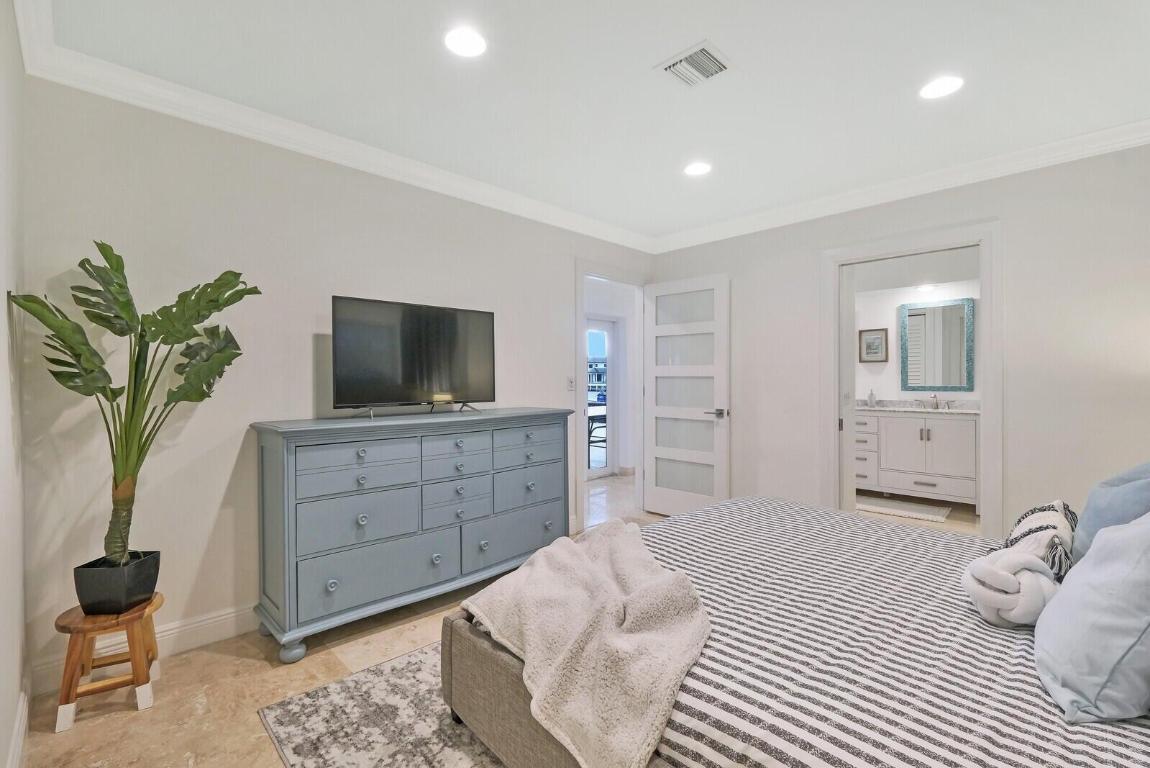 2875 Spanish River Road