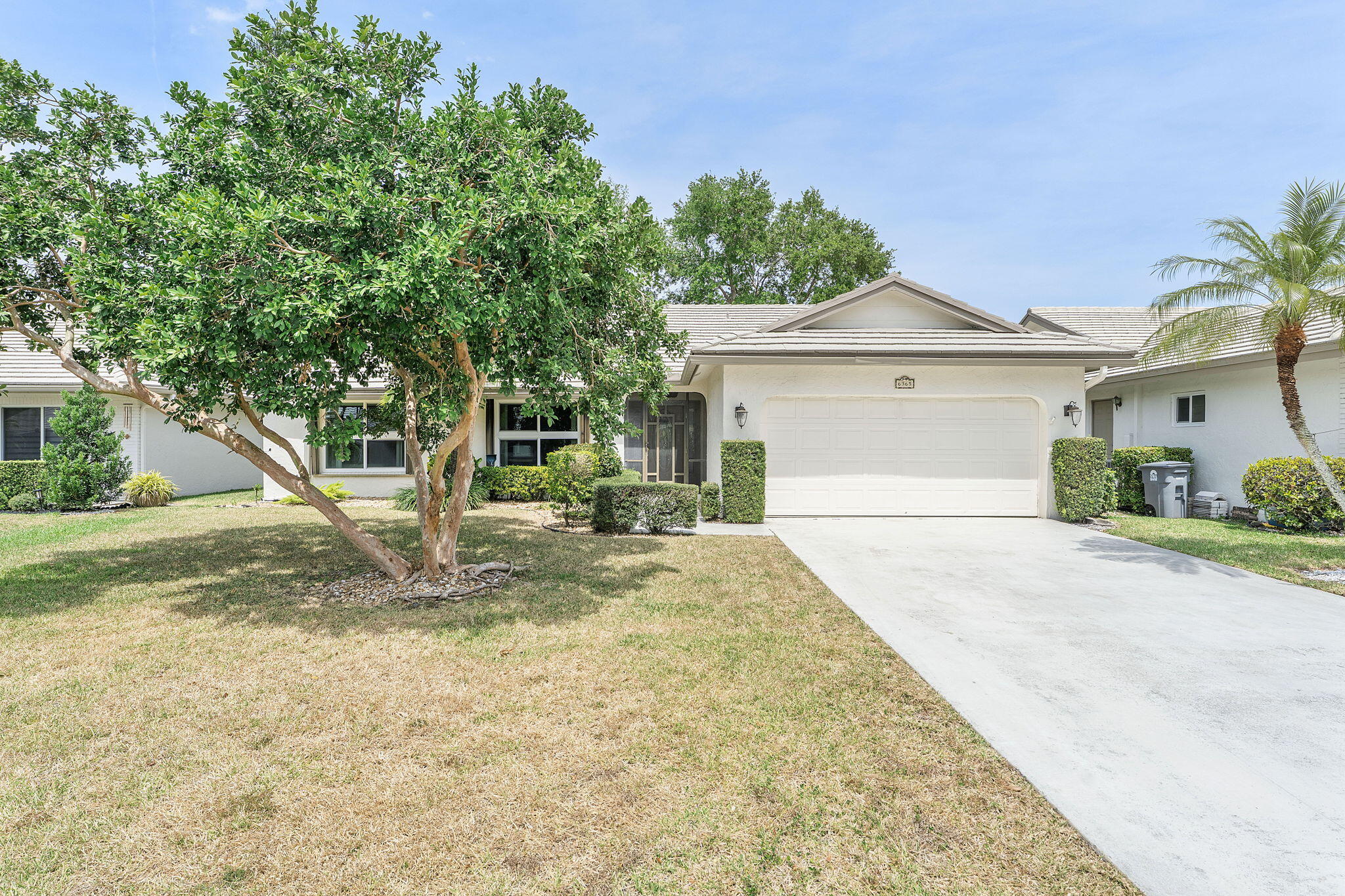 6365 Casabella Lane