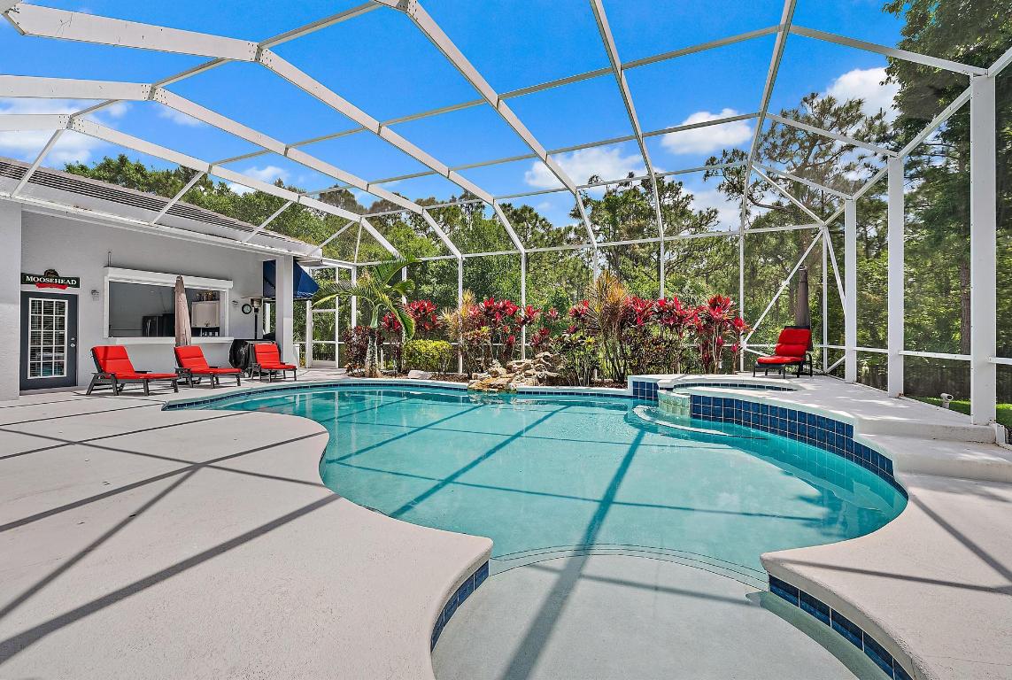 5053 SW Saint Creek Drive