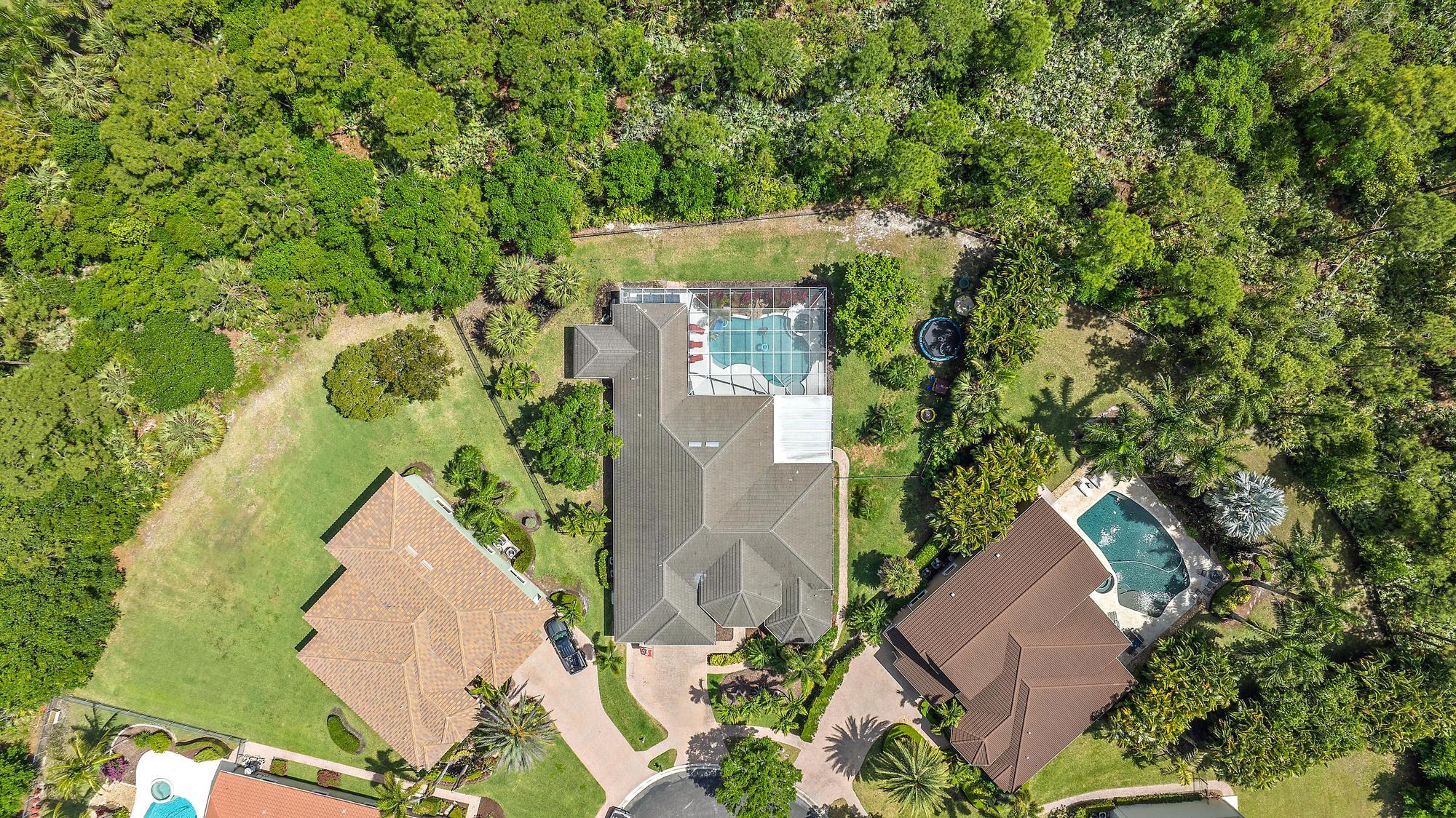 5053 SW Saint Creek Drive