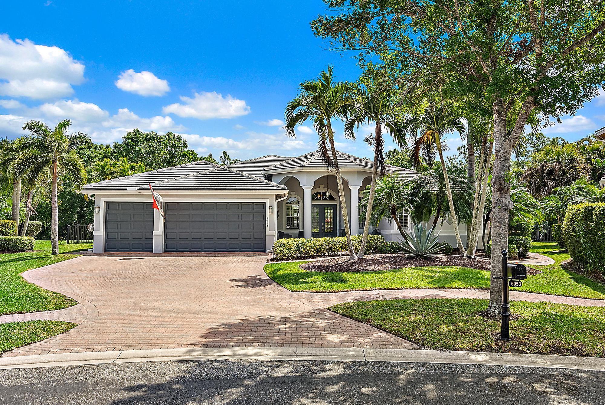 5053 SW Saint Creek Drive