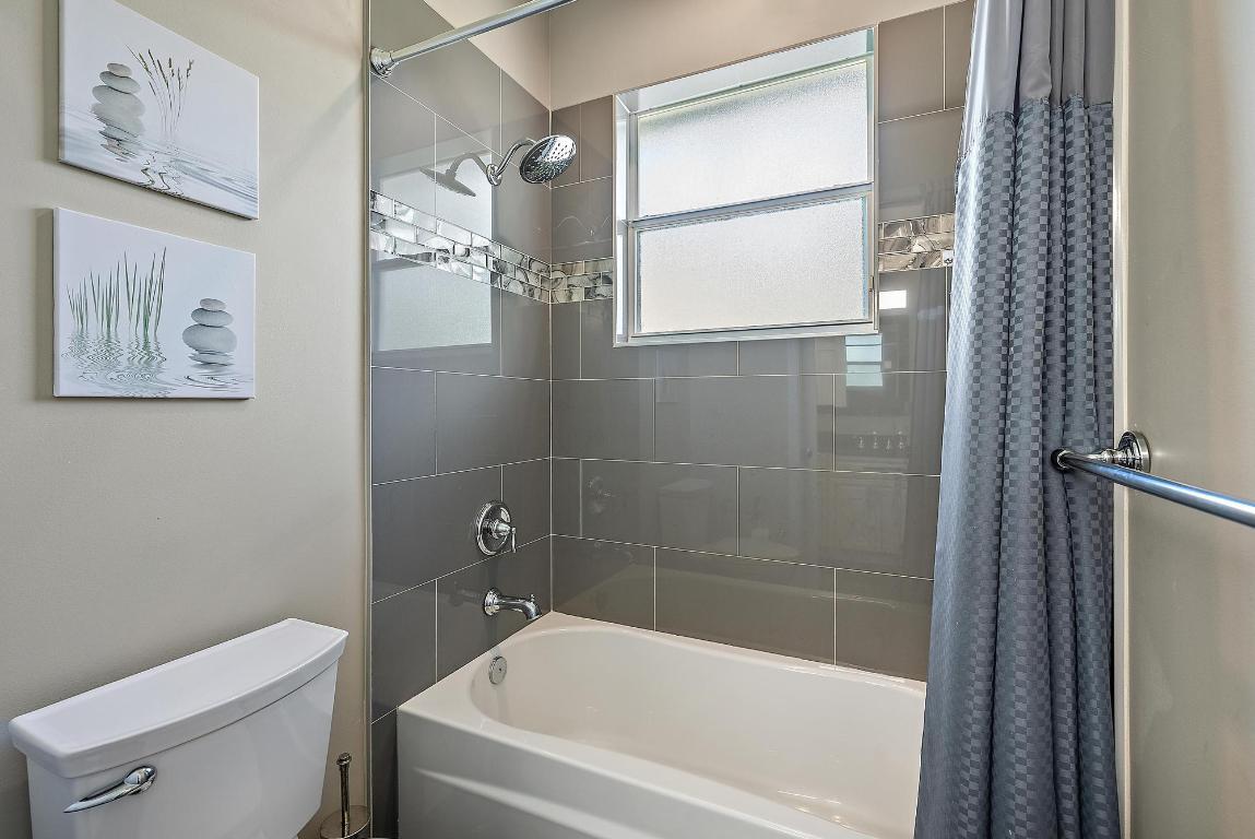 5053 SW Saint Creek Drive