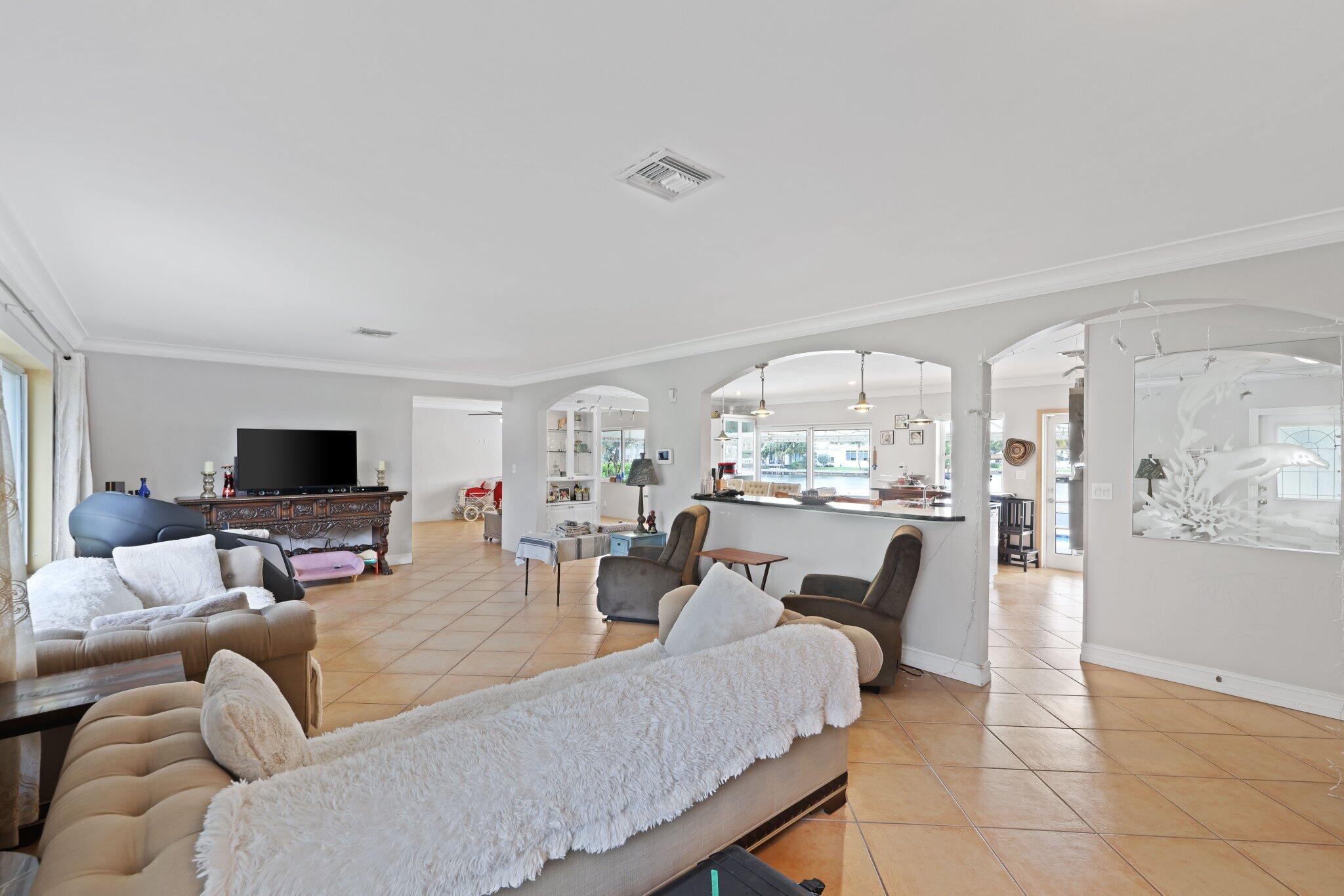 442 SE 17th Terrace
