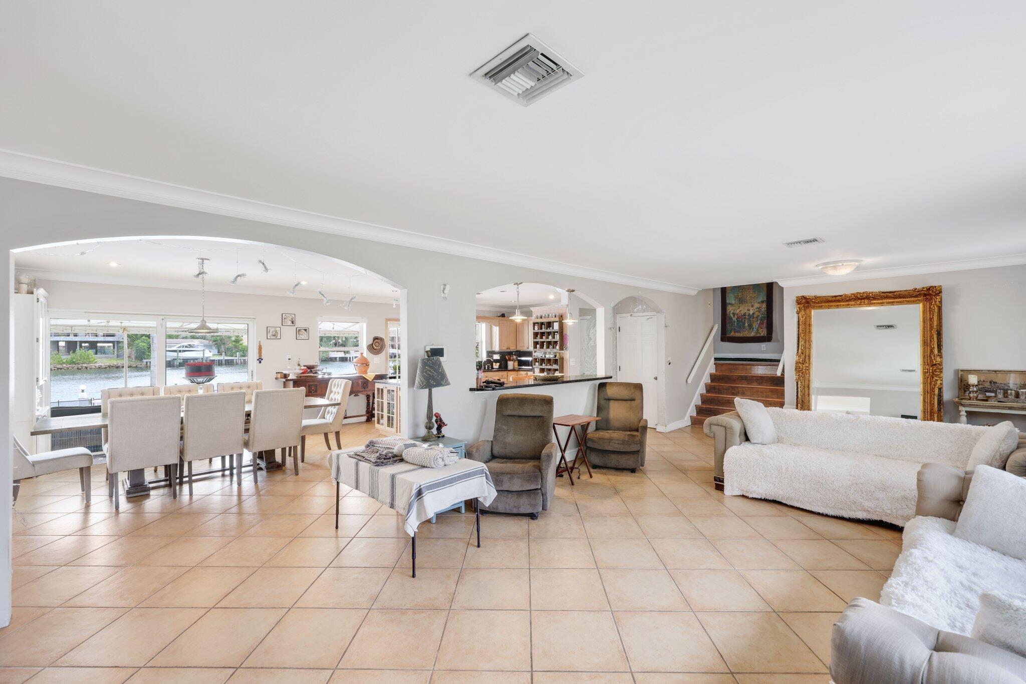 442 SE 17th Terrace