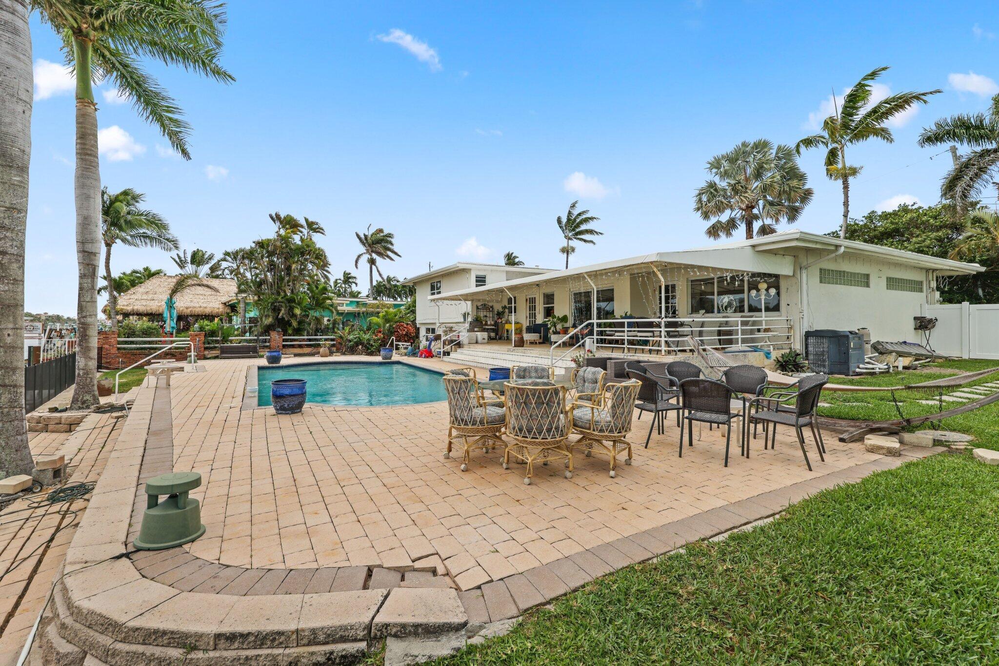 442 SE 17th Terrace
