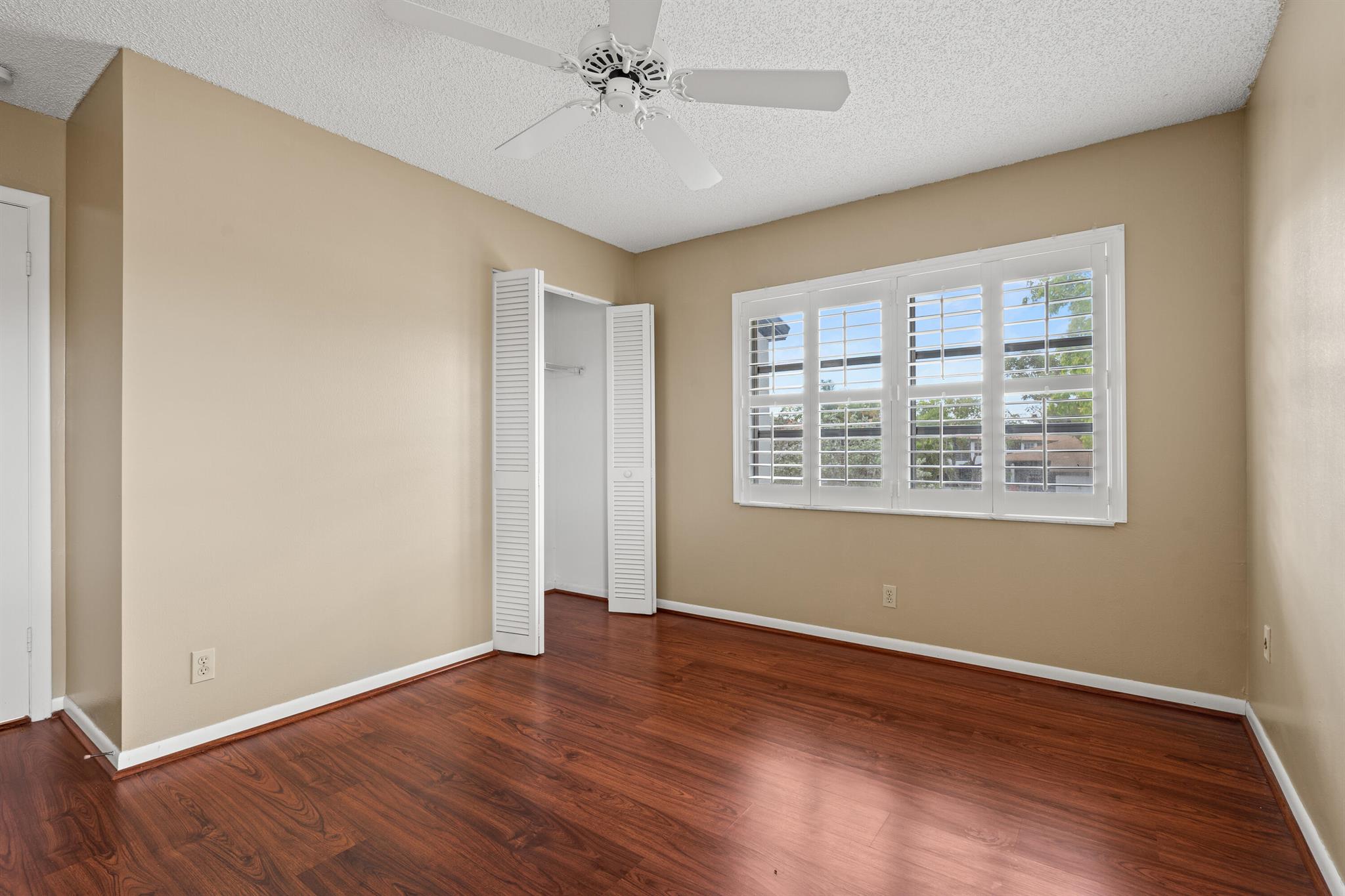 5820 Sugar Palm Court D
