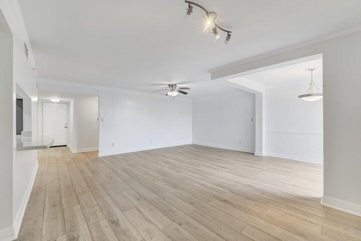 2025 Lavers Circle D504