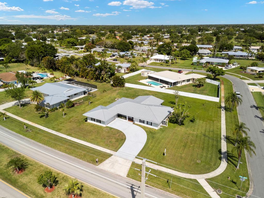 1799 SE Westmoreland Boulevard