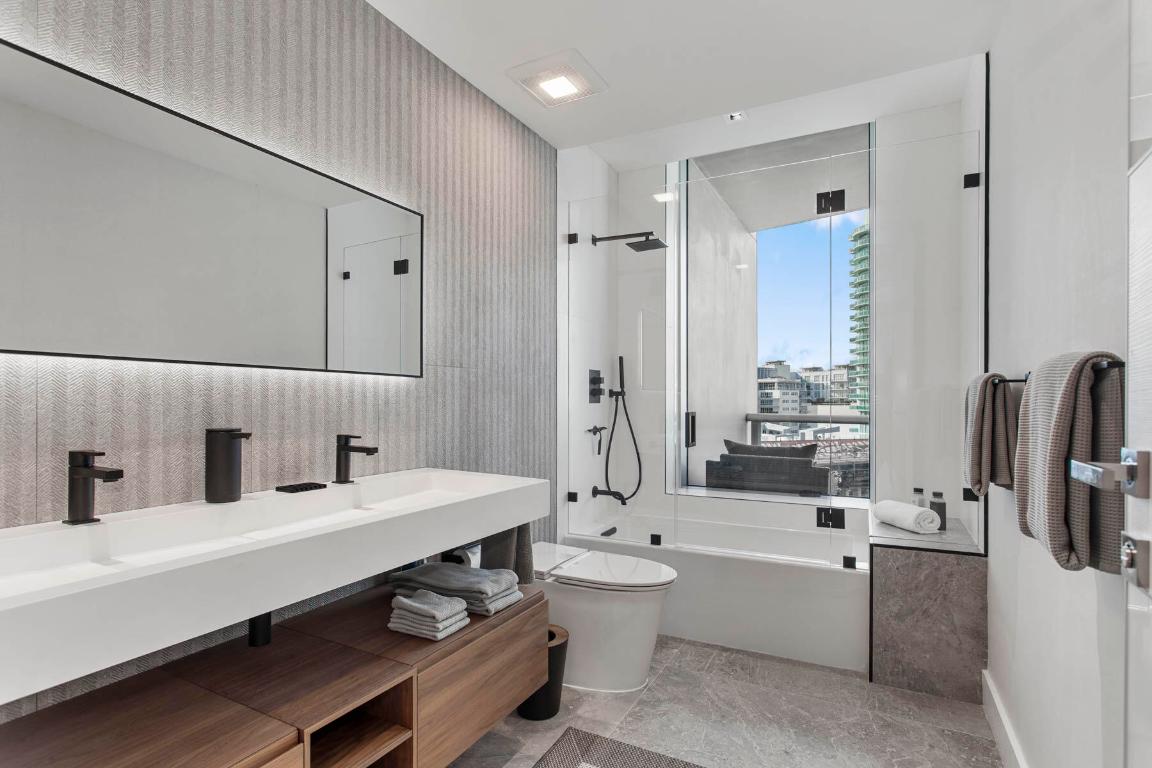 5959 Collins Avenue 1003