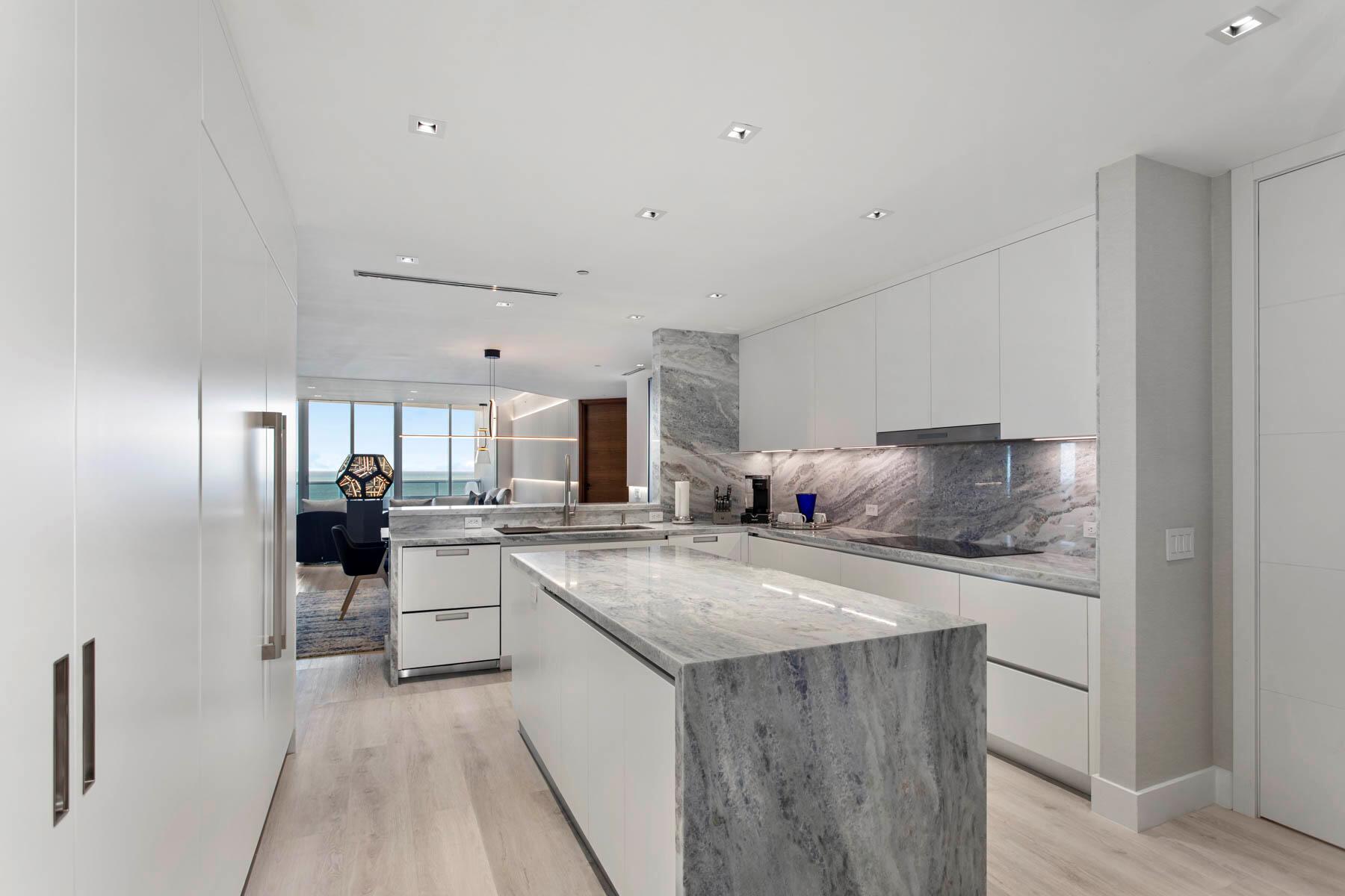 5959 Collins Avenue 1003