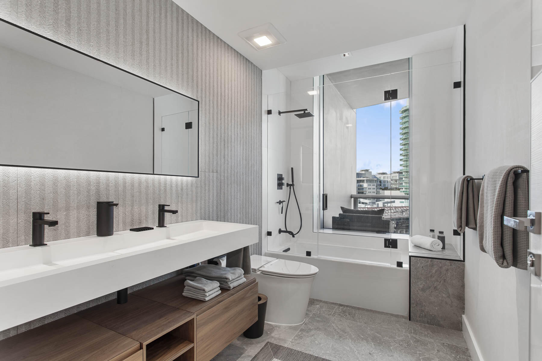 5959 Collins Avenue 1003