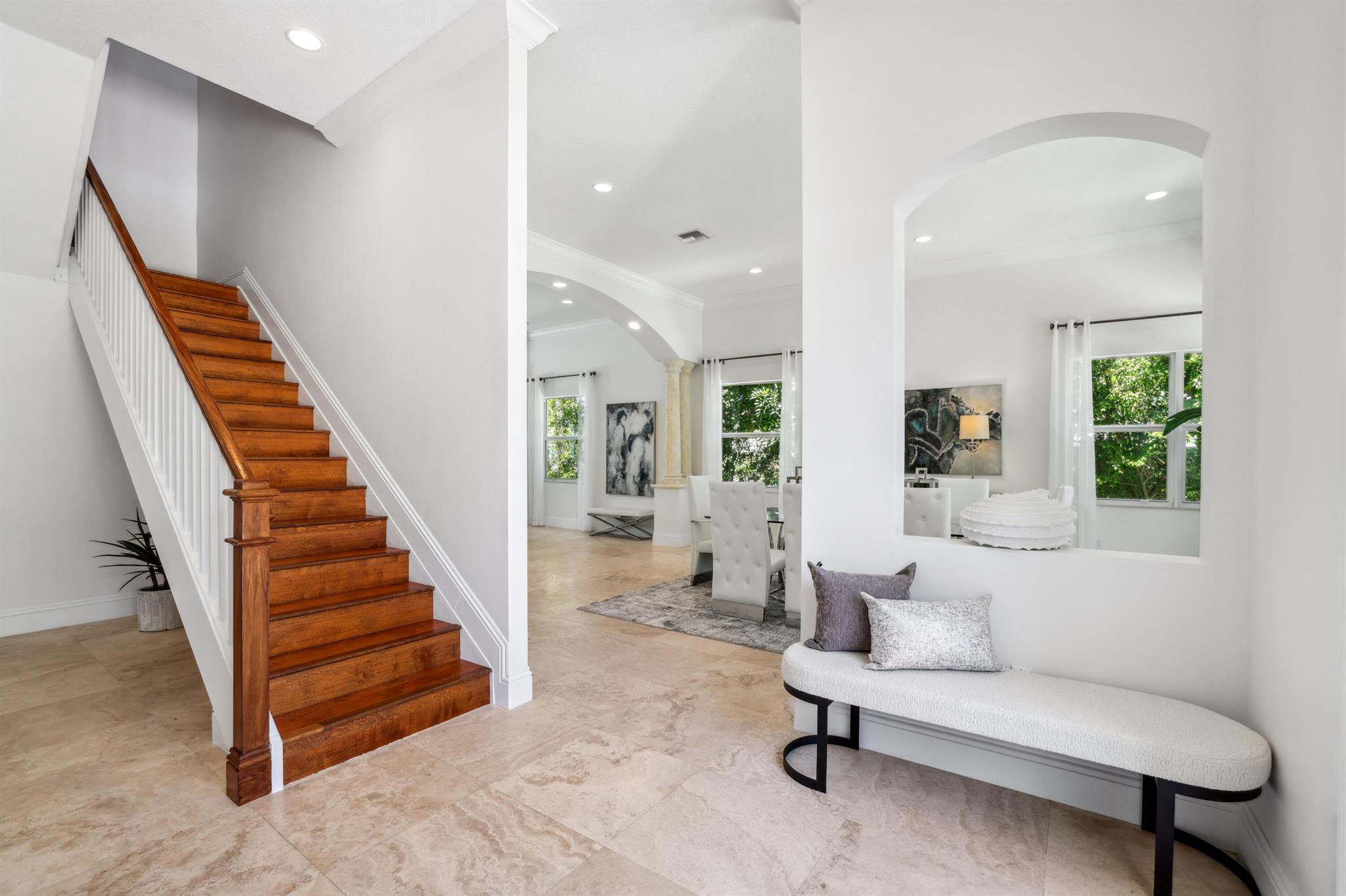 1030 Rhodes Villa Avenue