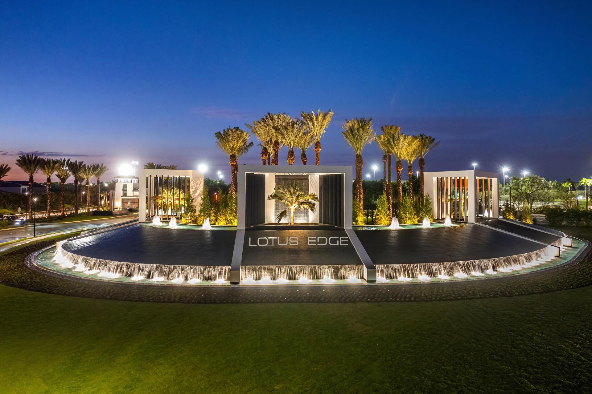 9435 Royal Woods Manor