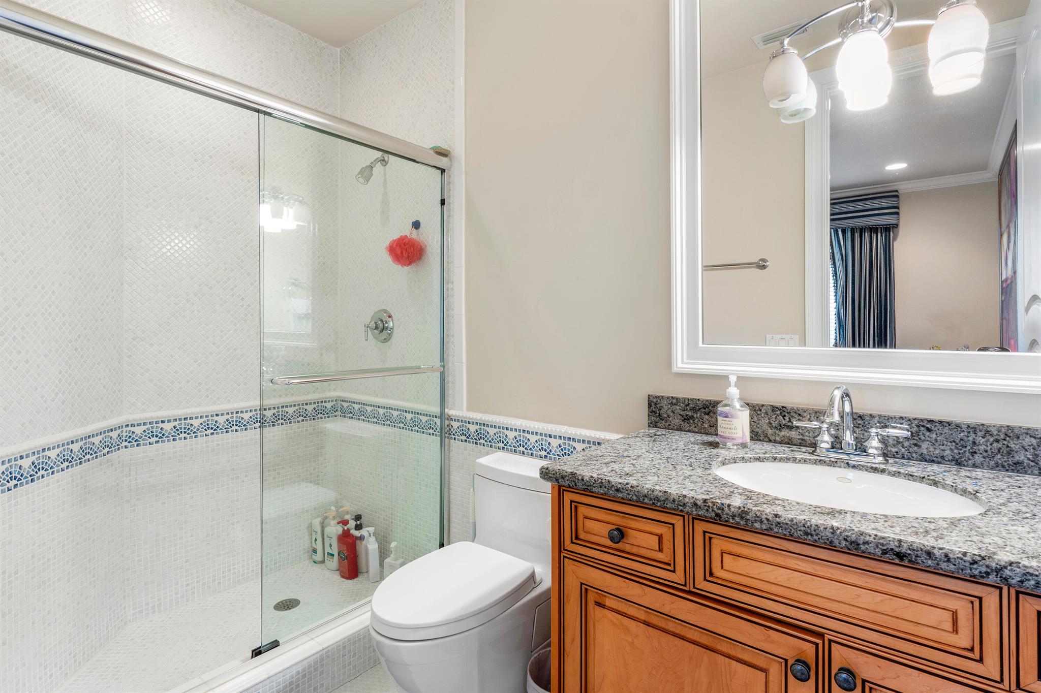 715 SE 8th Street