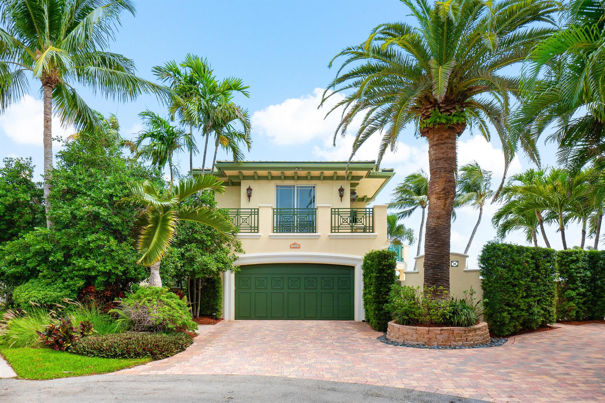 715 SE 8th Street