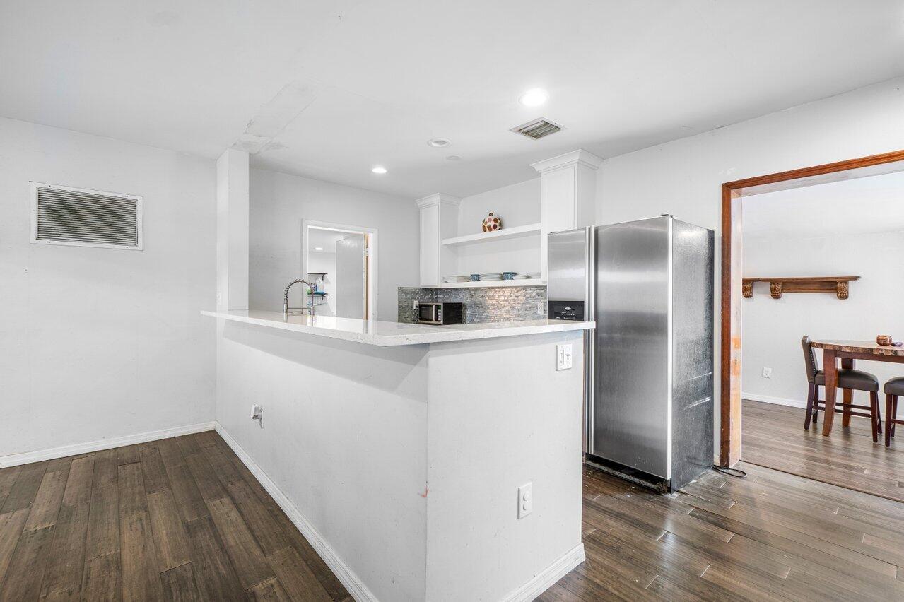 814 S 10th Street