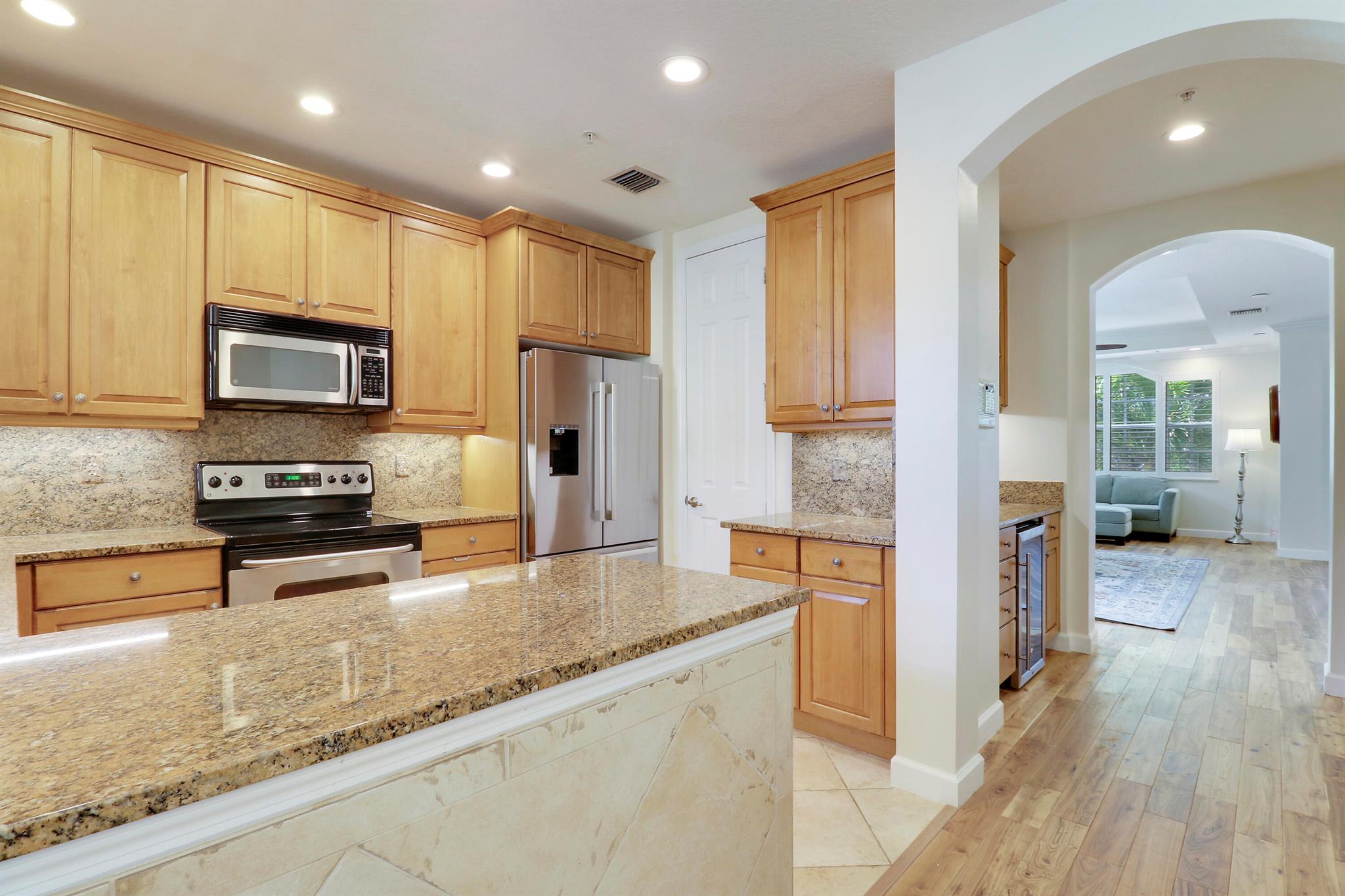 2501 San Pietro Circle
