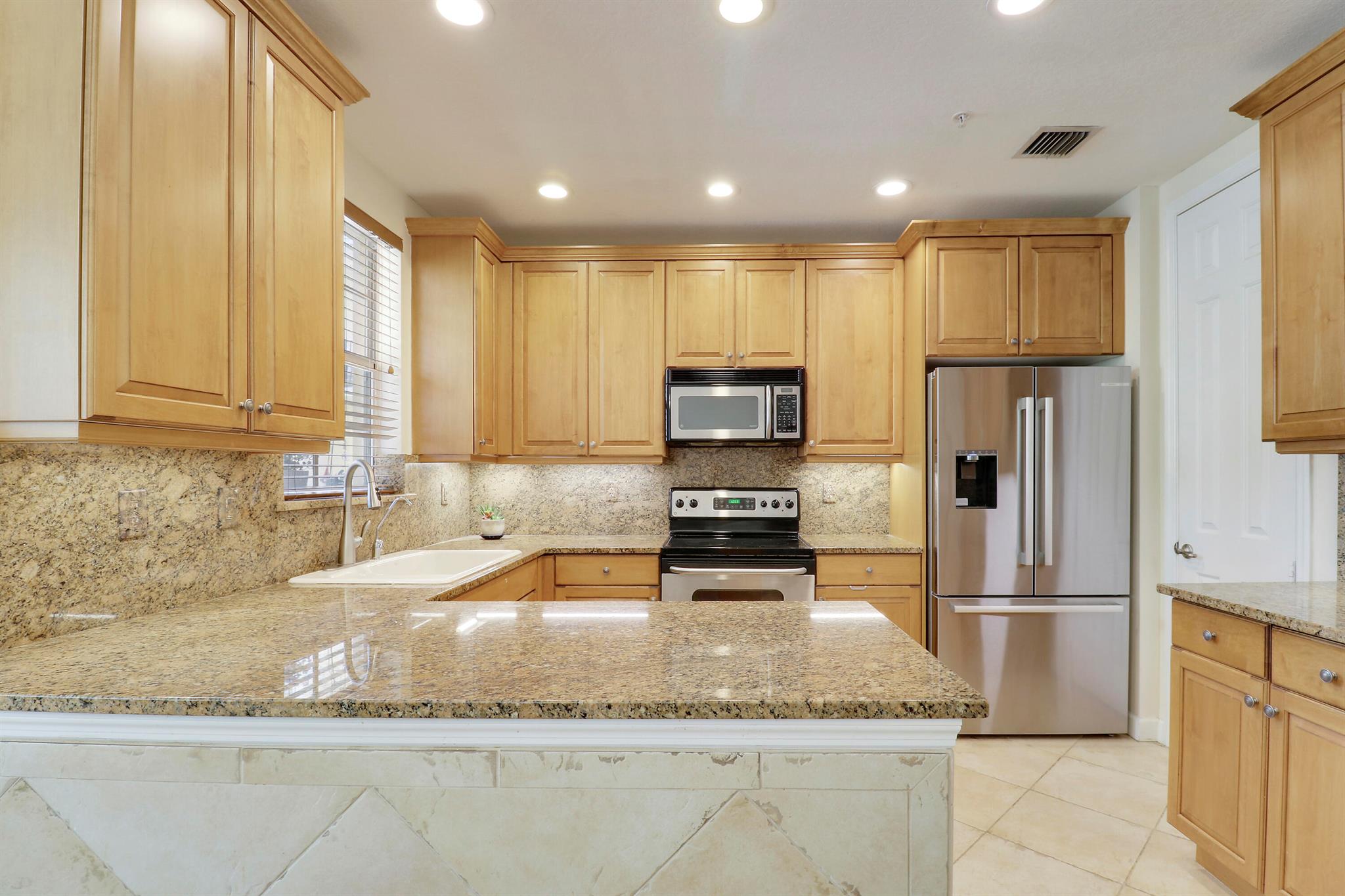 2501 San Pietro Circle