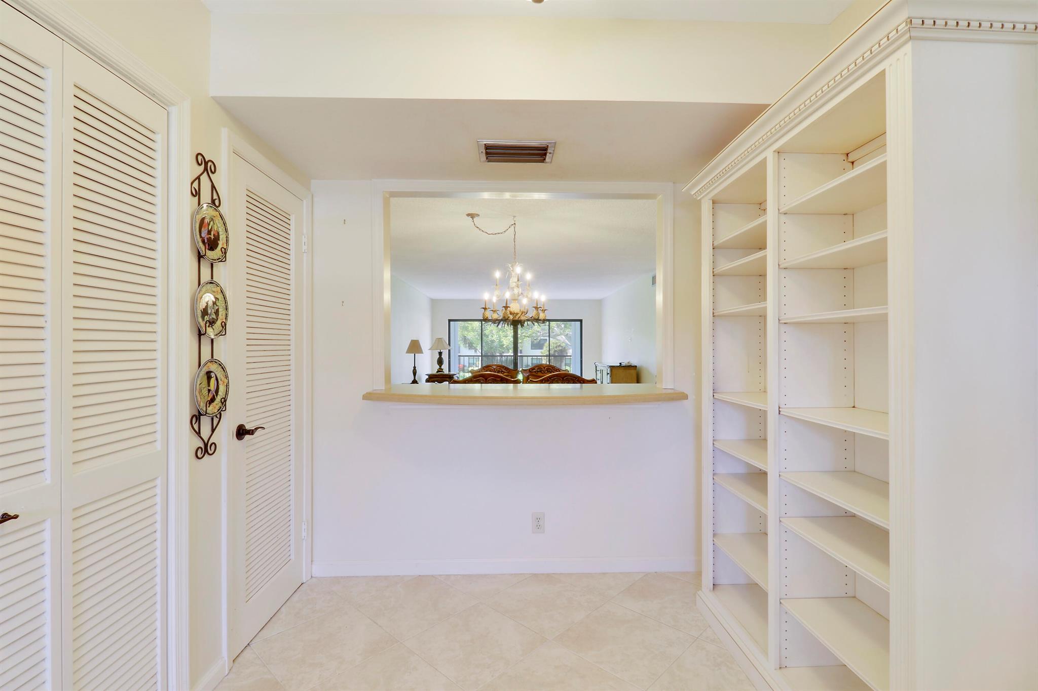 300 N A1a 205j