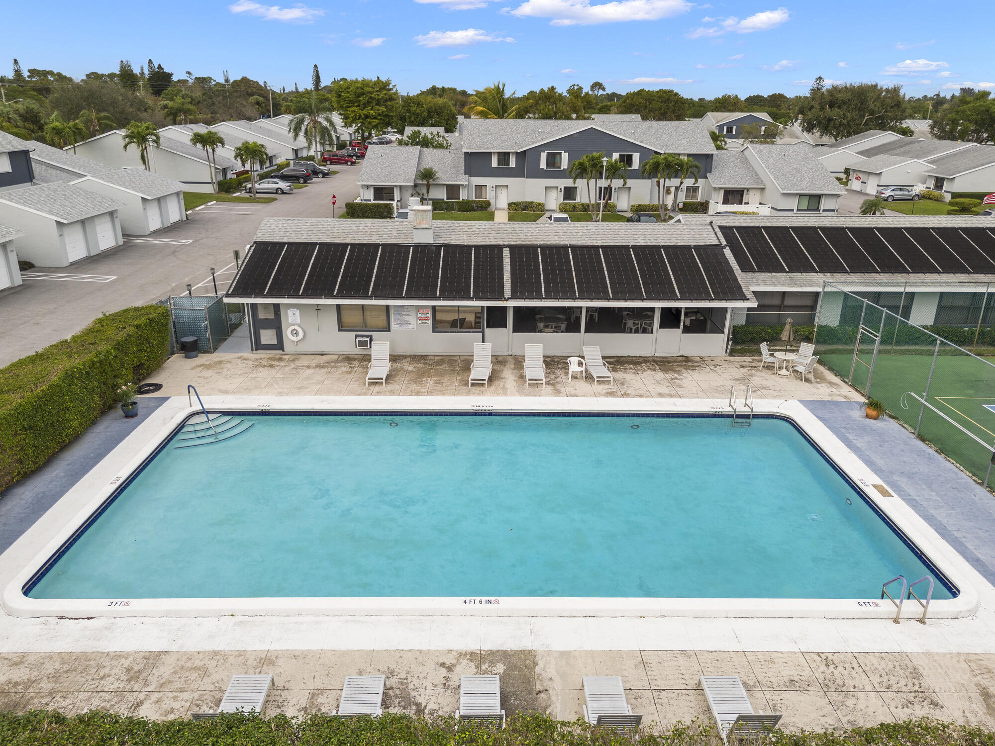 2641 Gately Drive W 2003