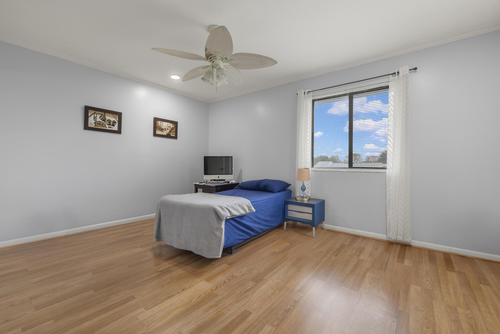 2641 Gately Drive W 2003