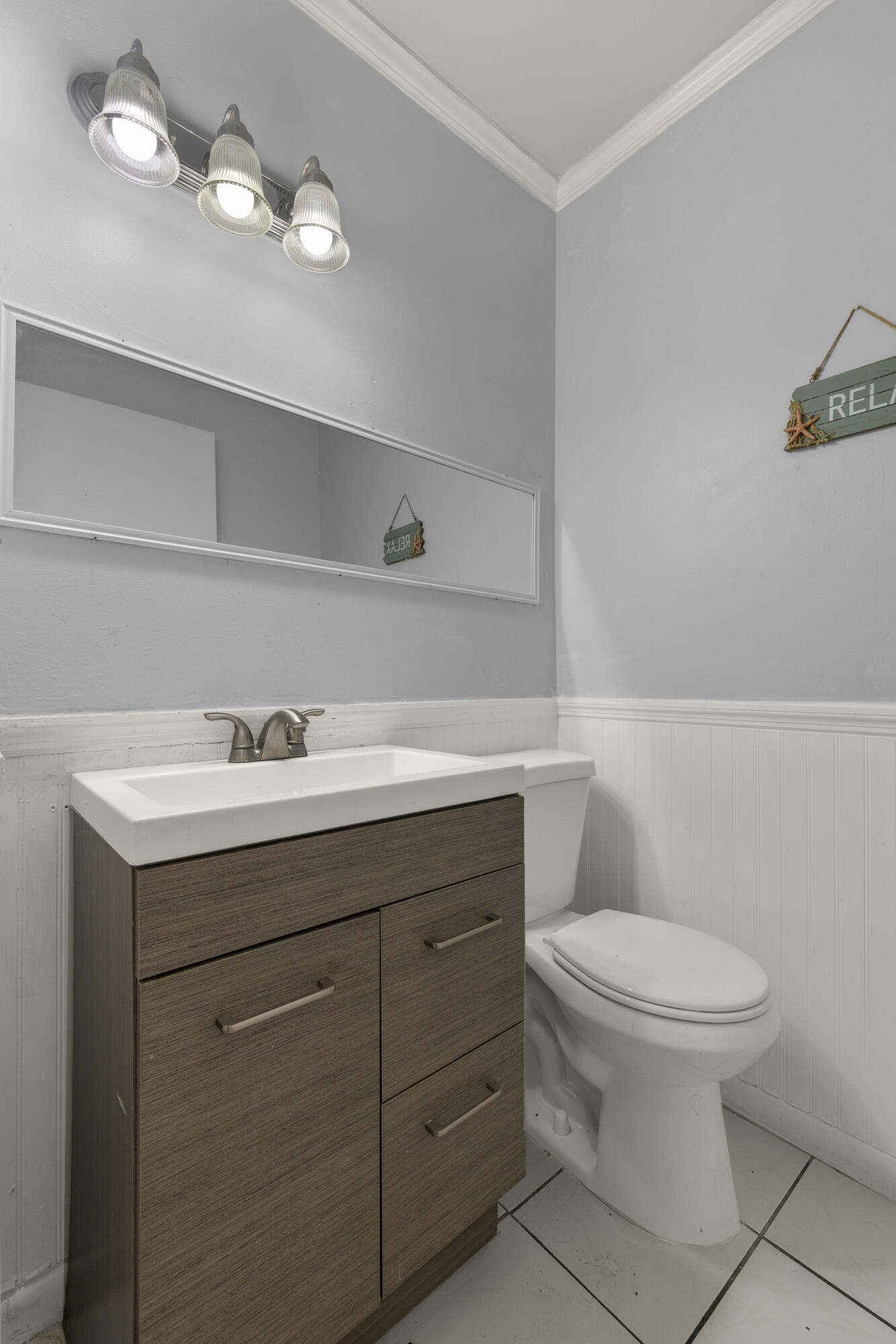 2641 Gately Drive W 2003