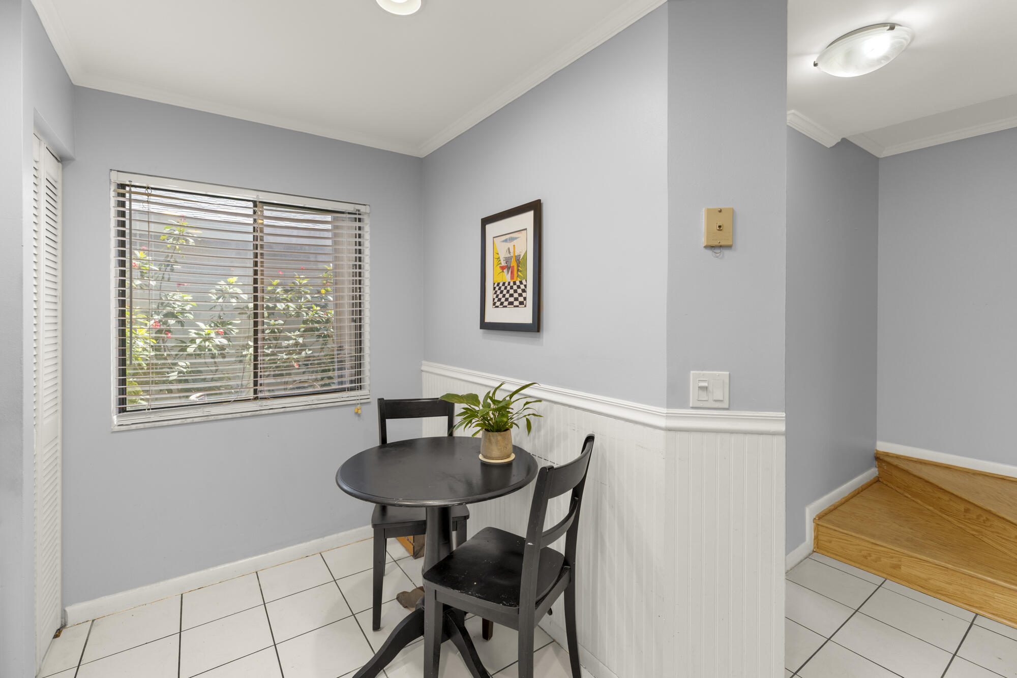 2641 Gately Drive W 2003