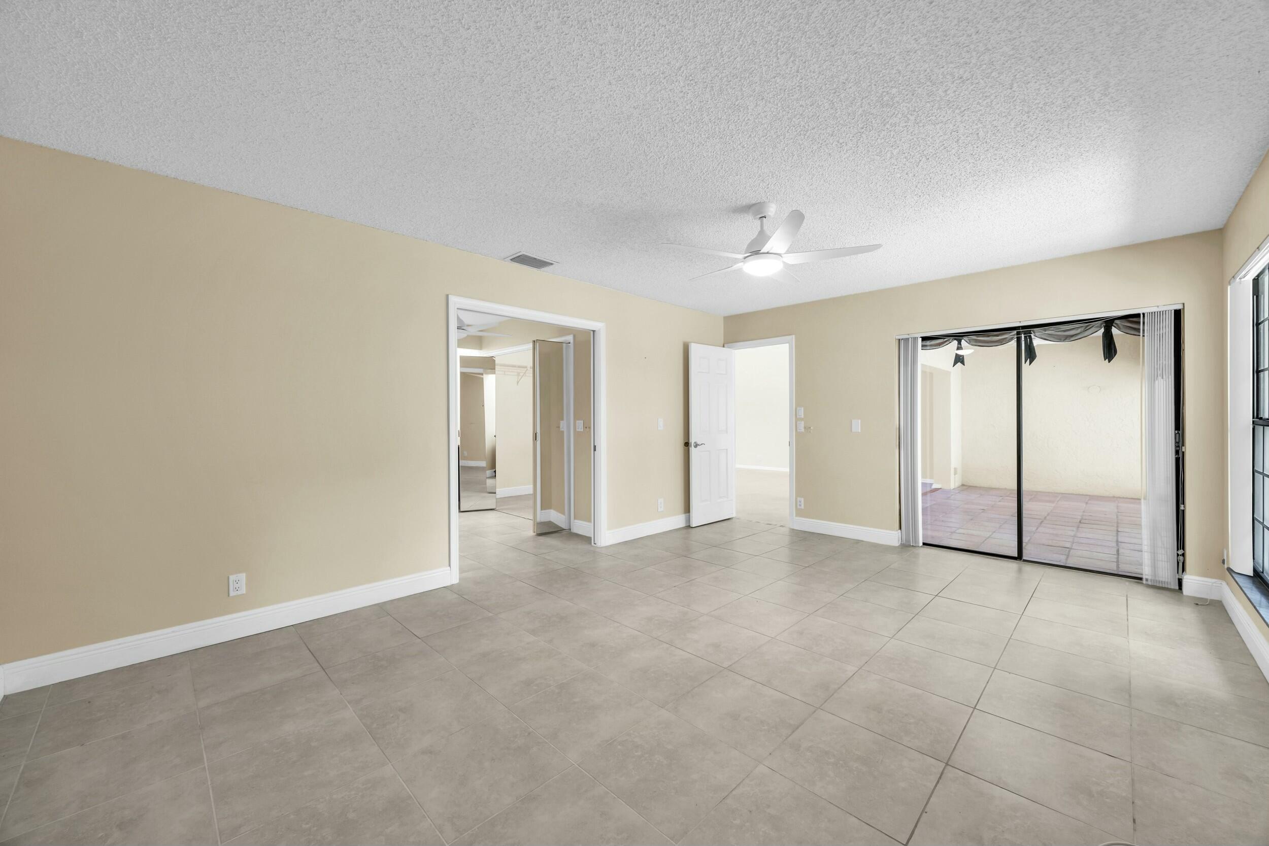 11206 Applegate Circle