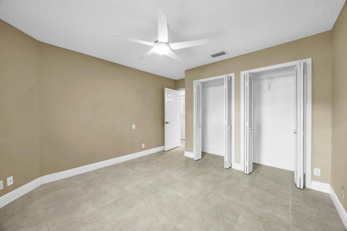 11206 Applegate Circle