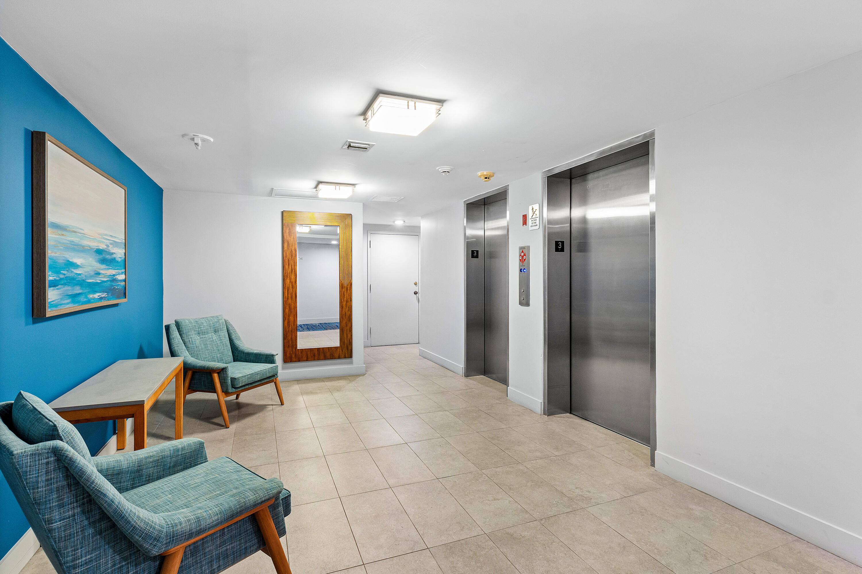 1160 N Federal Highway 320