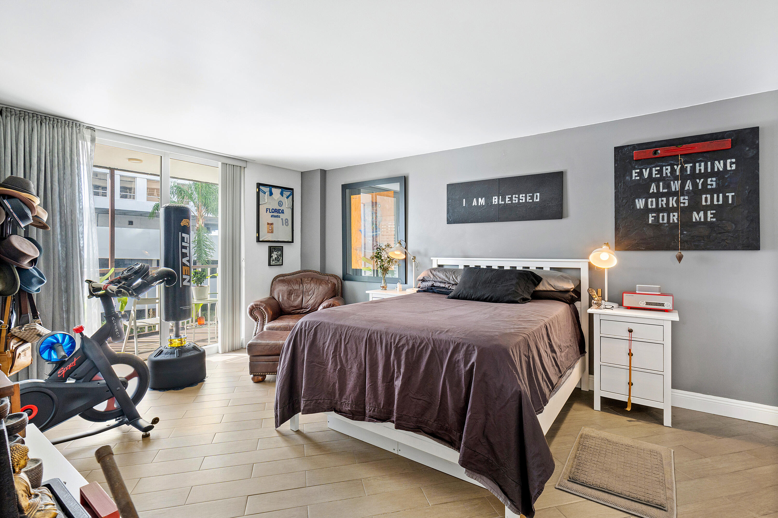 1160 N Federal Highway 320