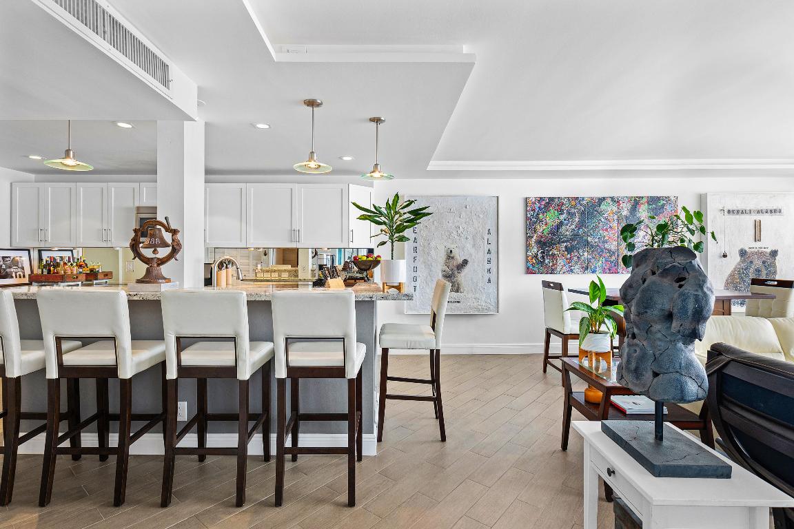 1160 N Federal Highway 320