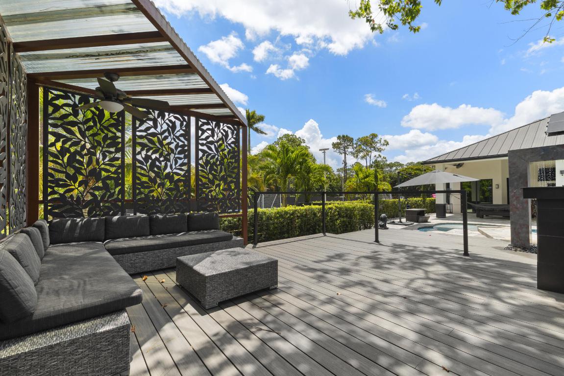 13803 Citrus Grove Boulevard