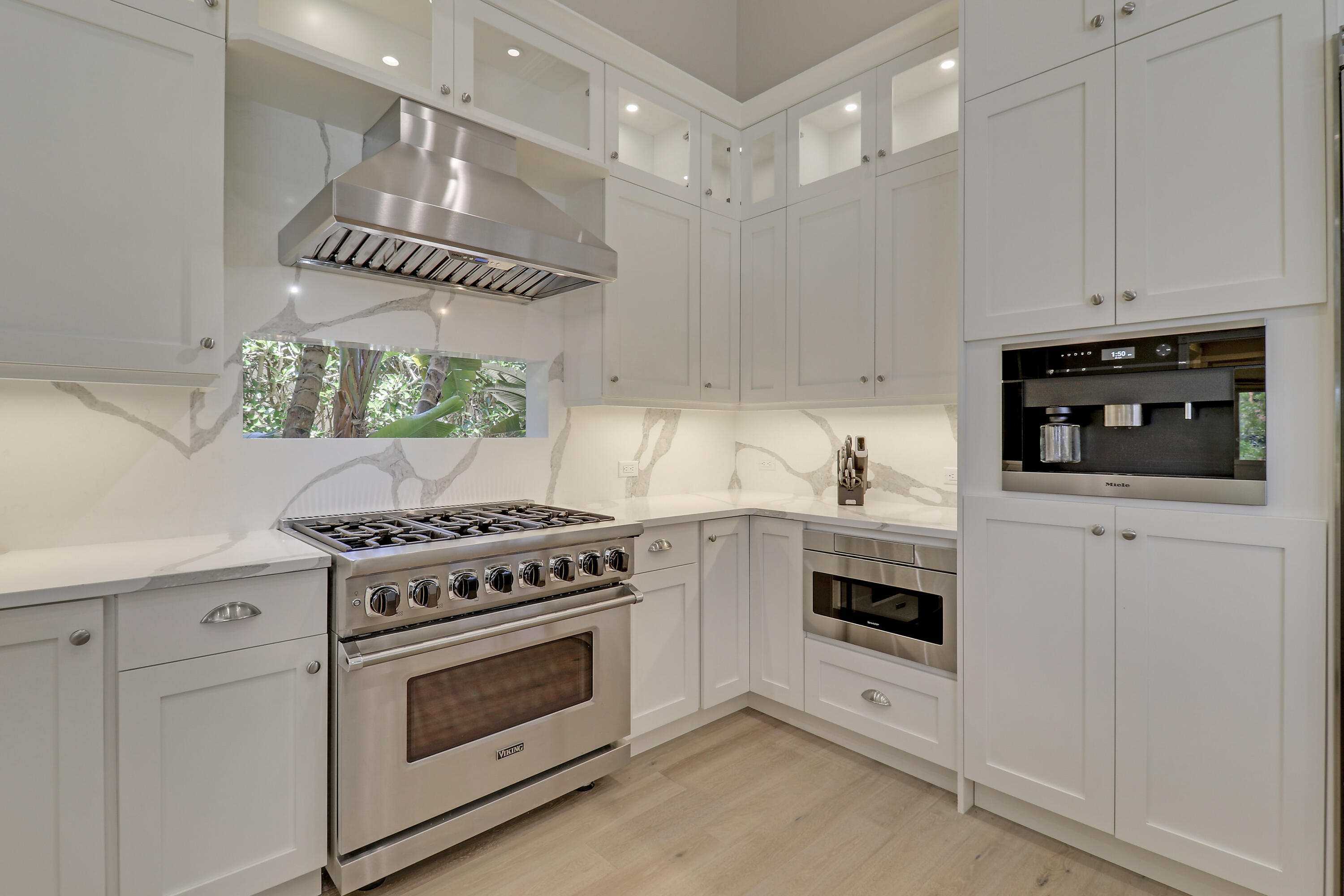 18808 SE Windward Island Lane