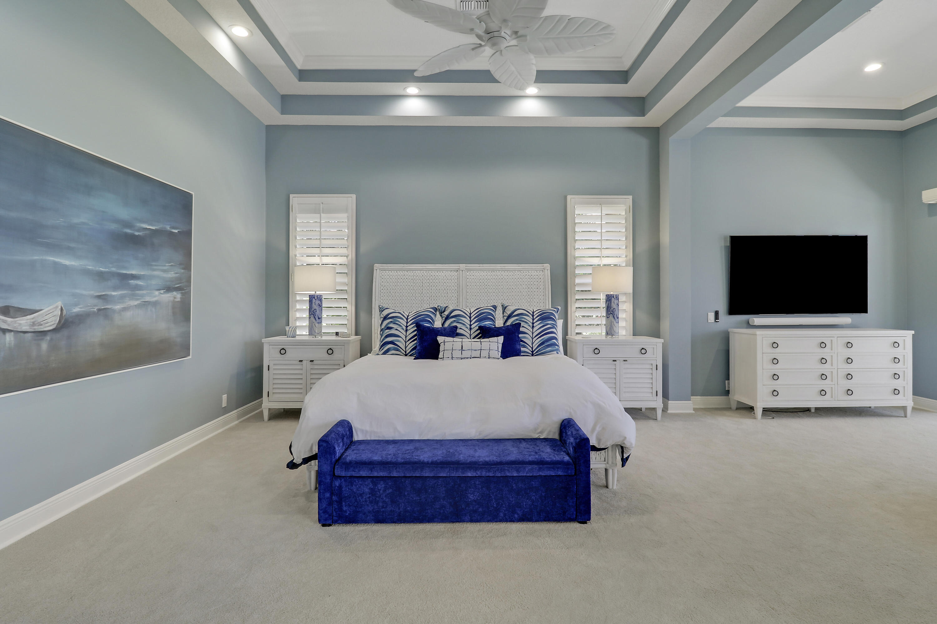 18808 SE Windward Island Lane