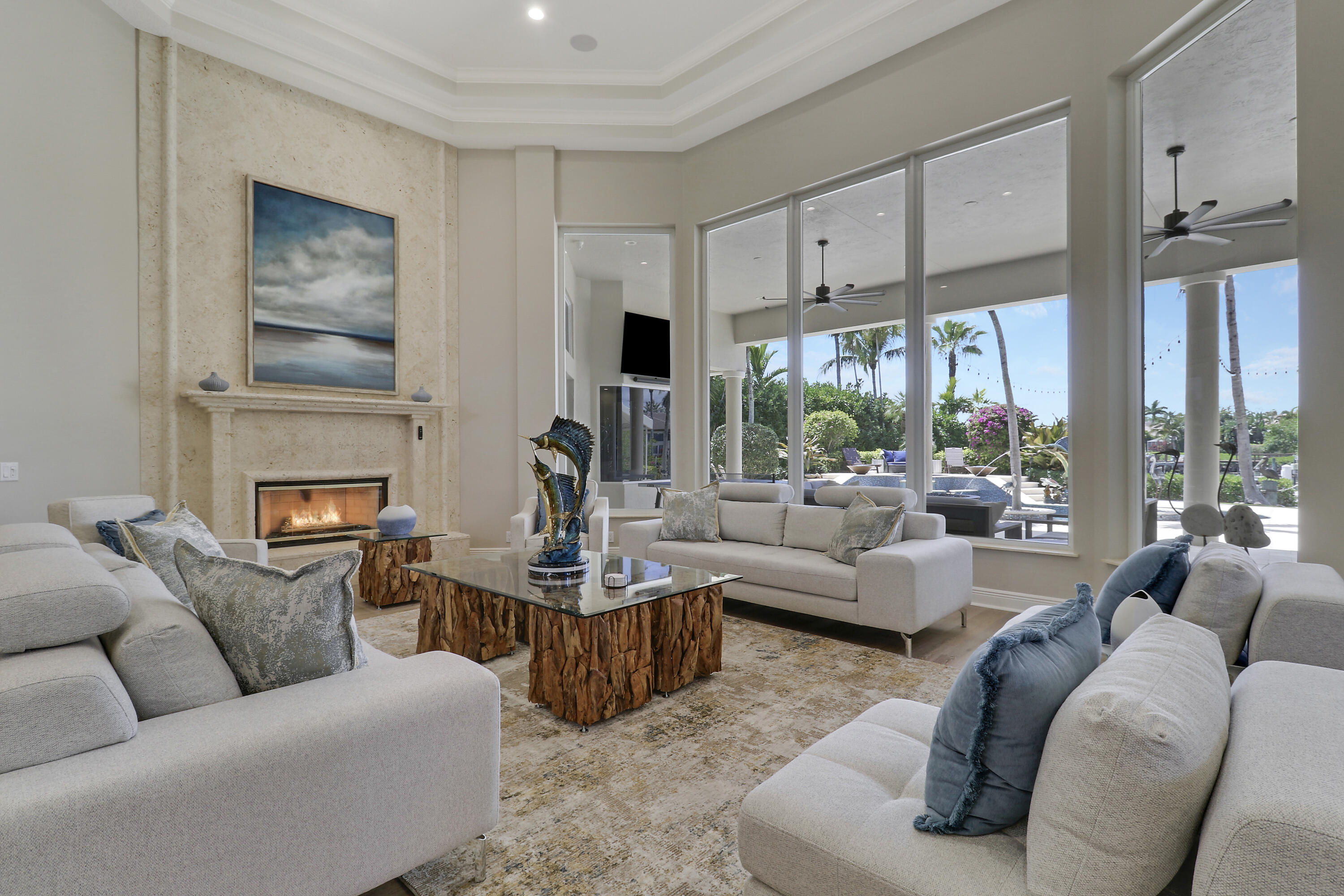 18808 SE Windward Island Lane