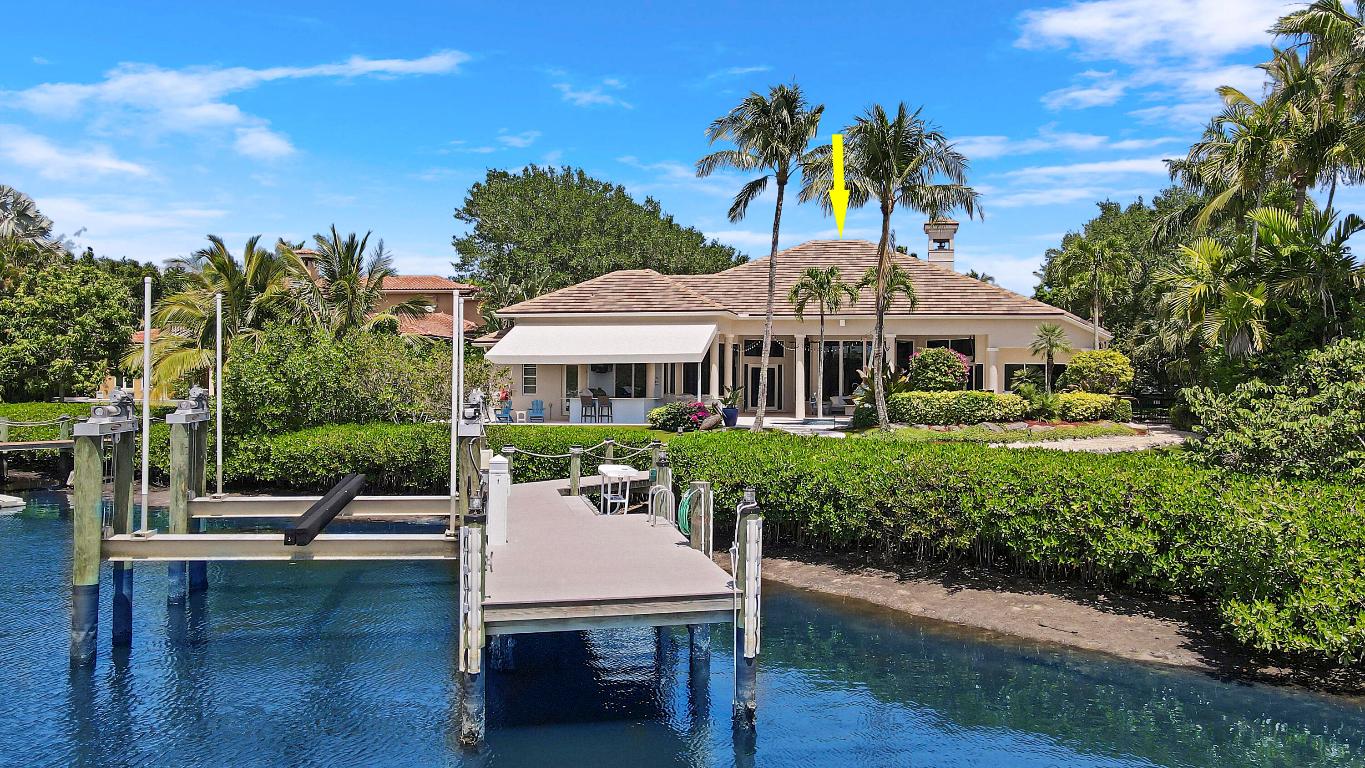 18808 SE Windward Island Lane