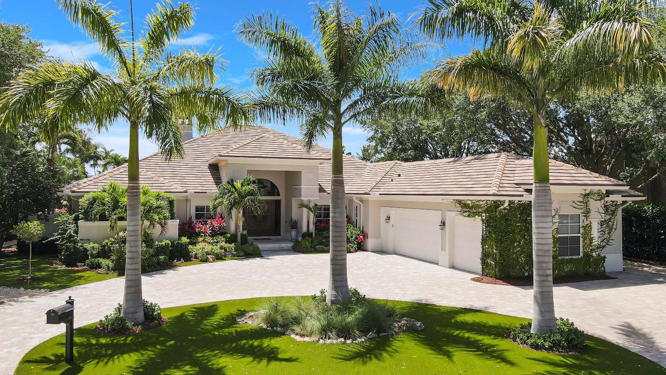 18808 SE Windward Island Lane