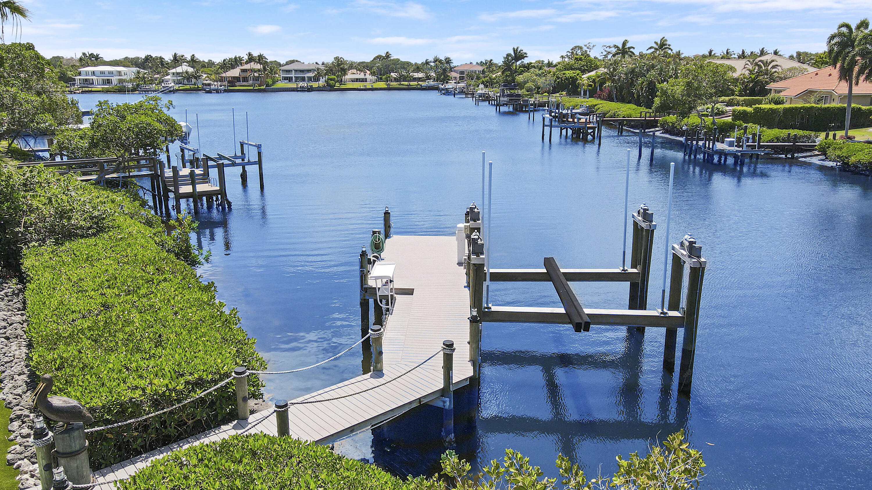 18808 SE Windward Island Lane