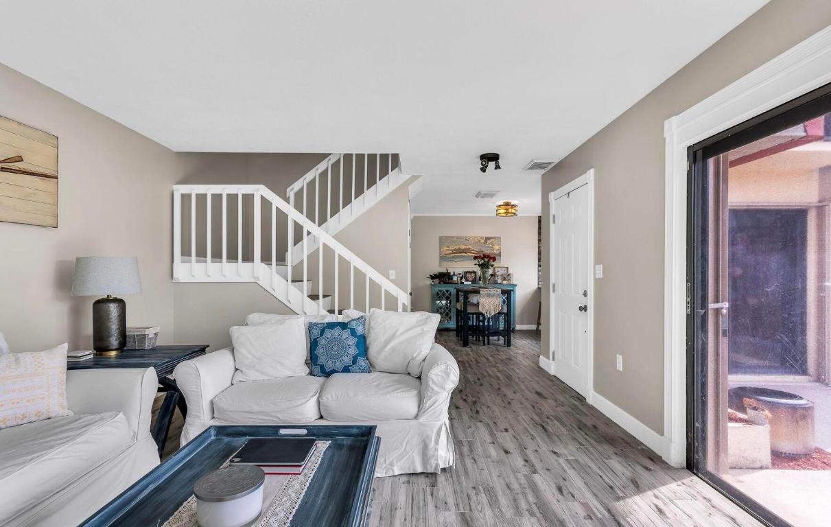 3167 Gardens East Drive A